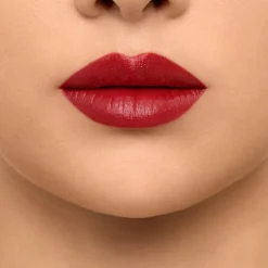 Burberry Kisses – The Red No.106