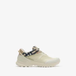 Check and Mesh Discover Sneakers​