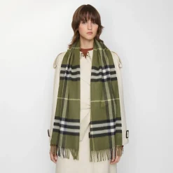 Check Cashmere Scarf