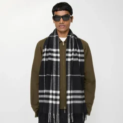 Check Cashmere Scarf