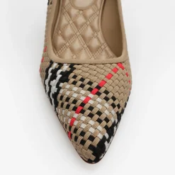Check Dame Pumps​