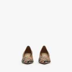 Check Dame Pumps​
