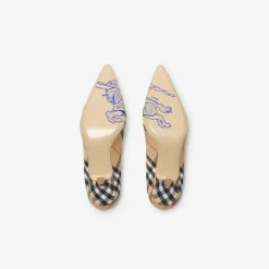Check Dame Pumps​