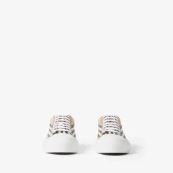 Check Sneakers