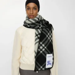Check Wool Scarf