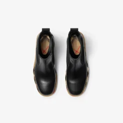 Leather Gravel Chelsea Boots​