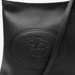Medium Highlands Shoulder Bag