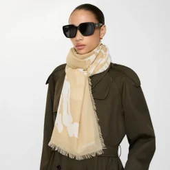 Wide Knight Wool Scarf