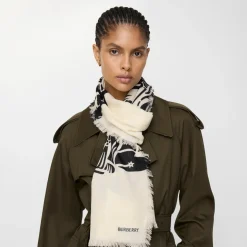 Wide Knight Wool Scarf